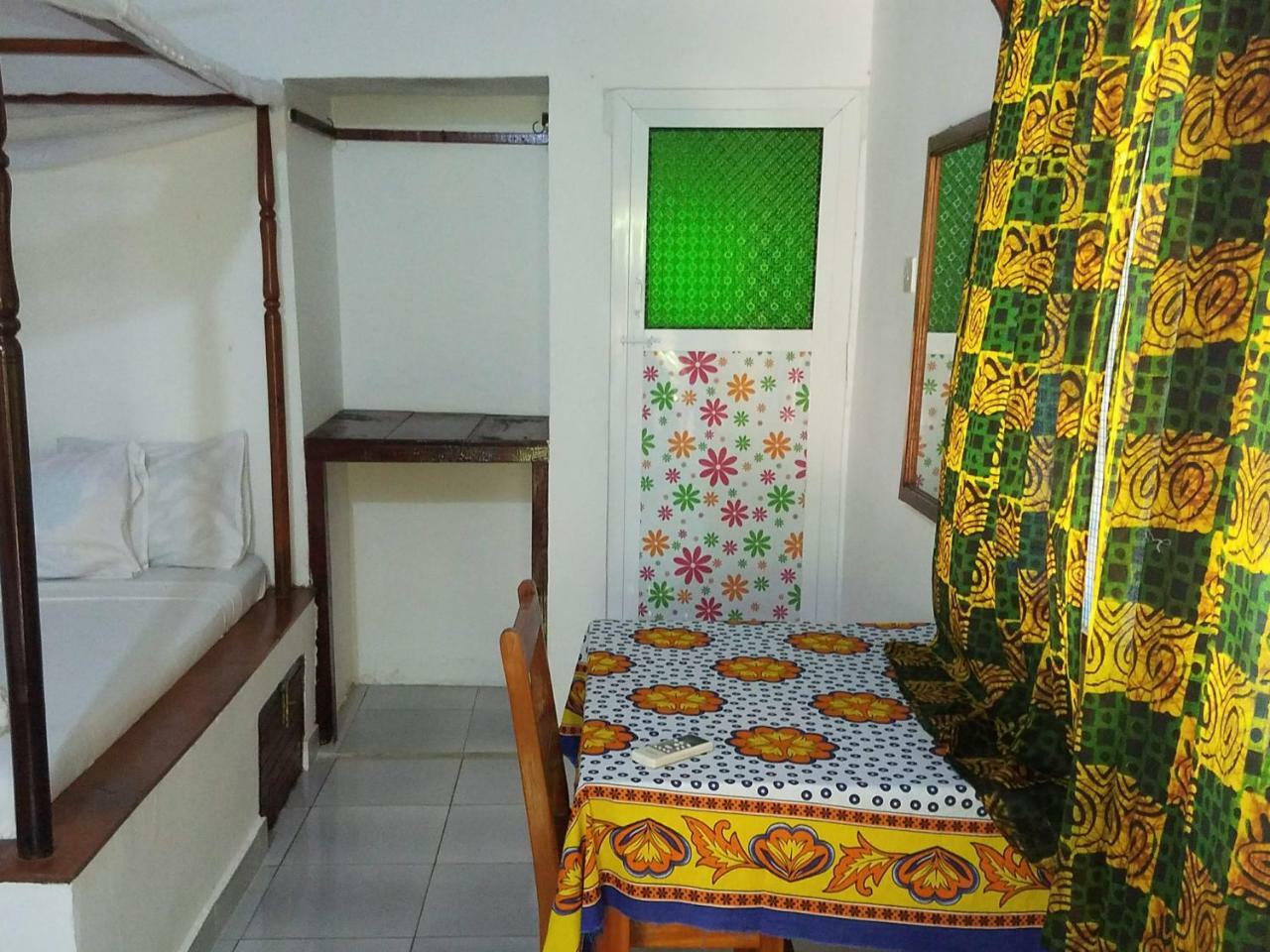 Baraka Aquarium Bed and breakfast Nungwi